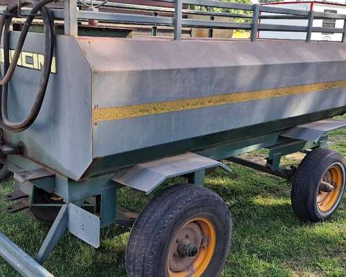 Acoplado Tanque Mancini 3000 con Bomba 12v