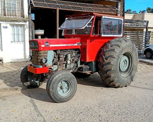 Massey Ferguson 1098 con Cabina, Control Remoto, Toma de FUE