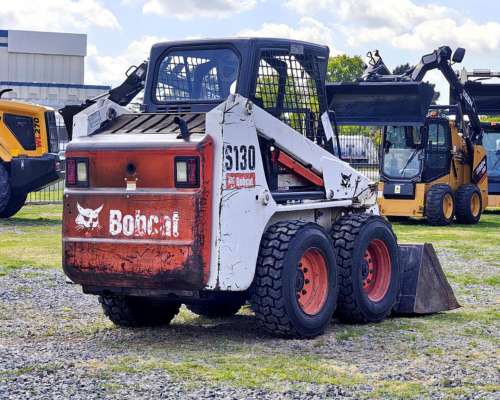 Mini Cargadora Bobcat S130 - 49hp Hidrostática Motor Kubota