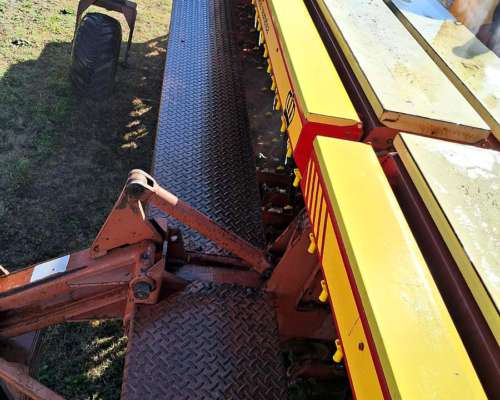 Sembradora Bertini 32000 Neumatica