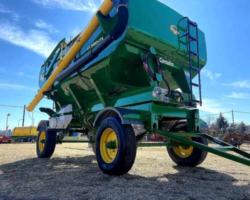 Acoplado Tolva 14tn Comofra para Semilla y Fert
