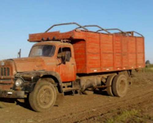 Camion International año 1956