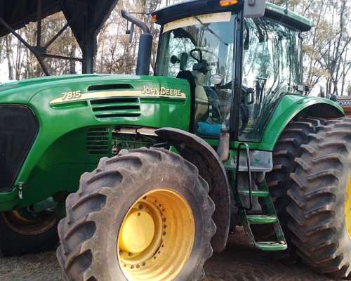 Tractor John Deere 7815