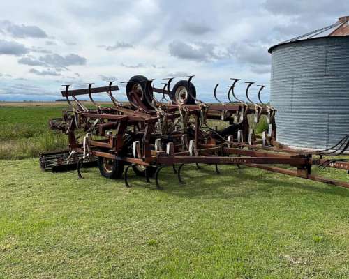 Cultivador de Campo Giorgi 7 Mts