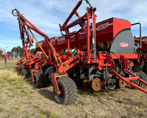 Sembradora Juber 4600 Dos Módulos, 40 a 23cm