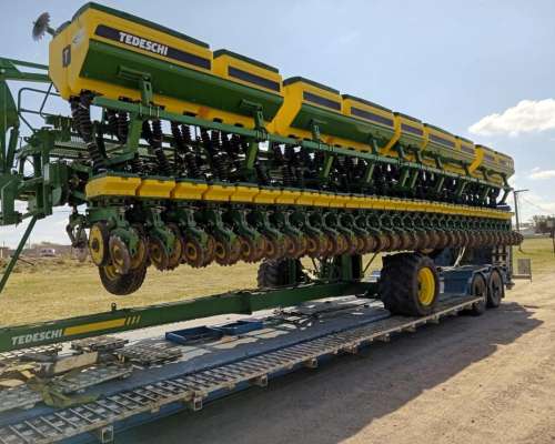 Sembradora Tedeschi 31 a 35.