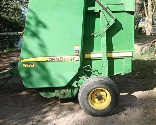 Rotoenfardadora John Deere 568 año 2010.