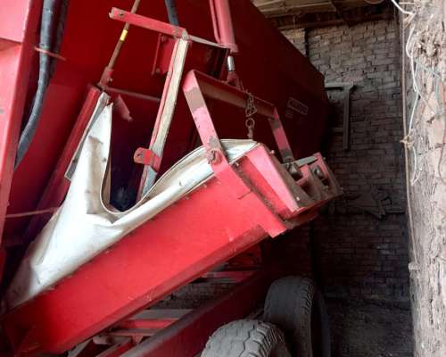 Mixer Mainero 2910. año 2009.