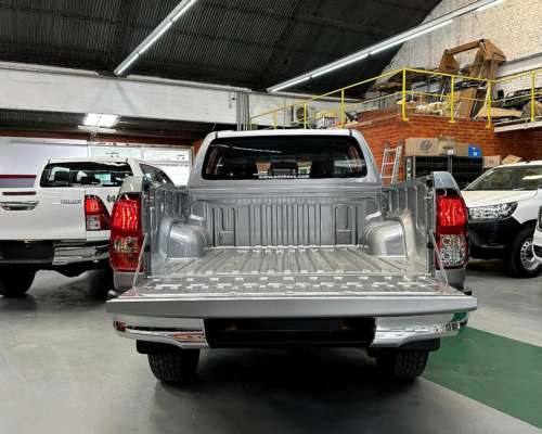 Hilux C/doble 2.8 TDI Automatica SR 4X4 0km MY2025 Orio Hnos