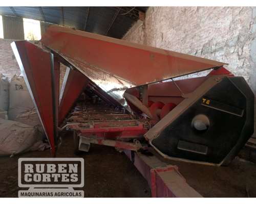 Cabezal Maicero Tecnorural 8 Surcos a 70