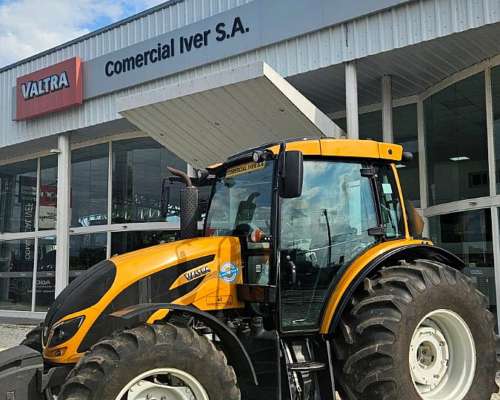 Valtra a 114 Cabinado - 118 HP - año 2020 - Impecable