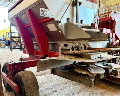 Fertilizadora Fertec - Fertil 3000