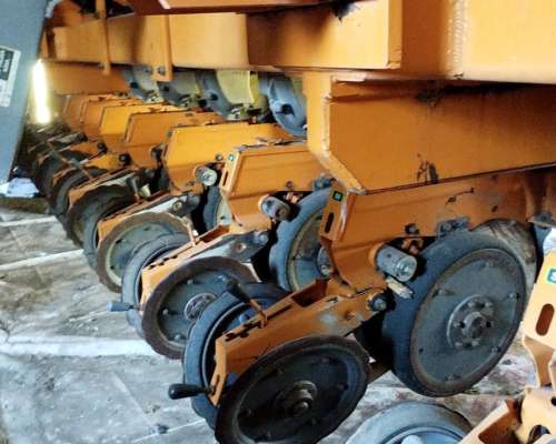 Agrometal TX Mega 13a52 Neumática con Doble Fertilizacion