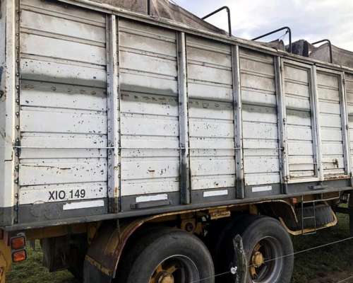 Tolva Semilla y Fertilizante de 20 Toneladas