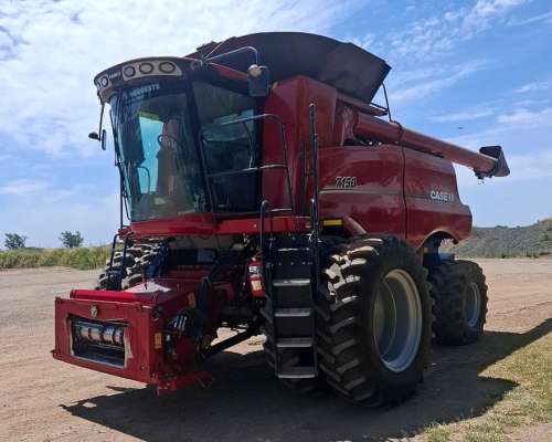 Case 7150 con Draper 40 Pies.