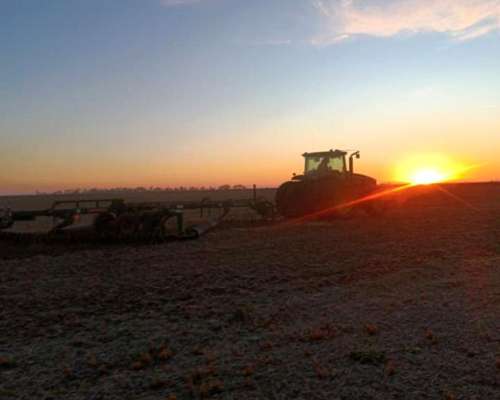 220 Ha Mixtas. Mayormente Agrícola. Lucas Gonzalez