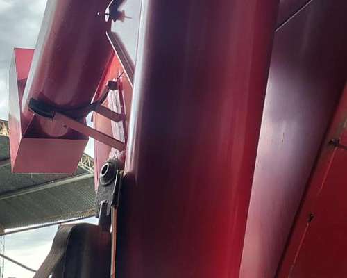 Tolva Ombú 22 TN. año 2006.