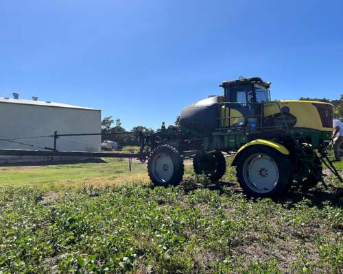 Pulverizadora Caiman Sphc – año 2014