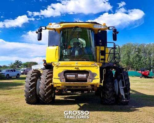 Cosechadora CR 9060, 5.600 Horas, 2008