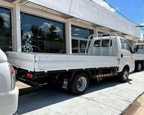 Kama X1 C/S Diesel con Caja de Carga 0km MY2025 para 3 Ton.