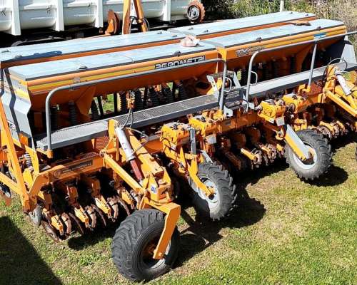 Sembradora Agrometal TX Mega de 19 a 35
