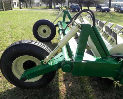 Rolo Aireador de Pastura Genovese 2.85 Mts