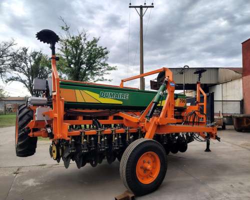 Sembradora Dumaire 700 25 a 19 cm