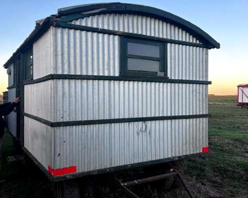 Casilla Rural el Yunque 6mts 2 Camas C/tanque GAS OIL 2600lt