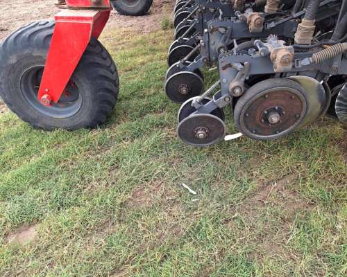 Sembradora Juber 5900 de 44 a 21 con Kit Mecánico a 52