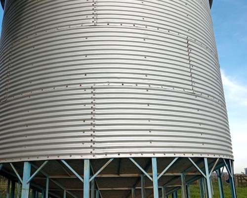 Silo Aereo Seminuevo de 700qq