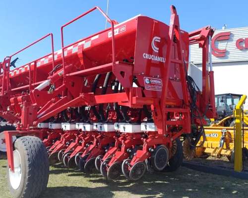 Sembradora Crucianelli Gringa 23 a 35 2022
