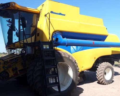 Cosechadora New Holland CS660 Superflow Mod 2010, 2000 Hs