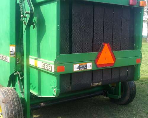 Rotoenfardadora Jhon Deere Modelo 566