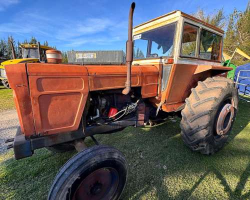 Tractor Fiat 700 e