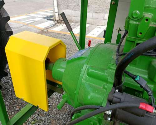 Motor John Deere 113 HP con Generador y Embrague