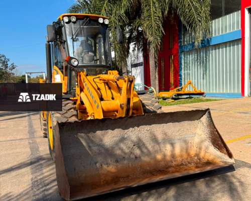 🏗️ Oportunidad Única en Tzadik Retroexcavadora Venieri 8.