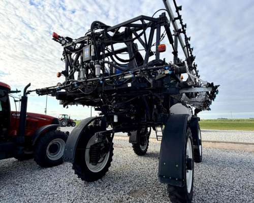 New Holland Defensor 3000 - año 2023