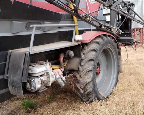 Pulverizadora Autopropulsada Tilo de 23 Mts