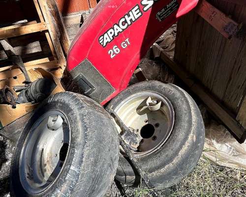 Tractor Apache Solís 26 HP Parquero