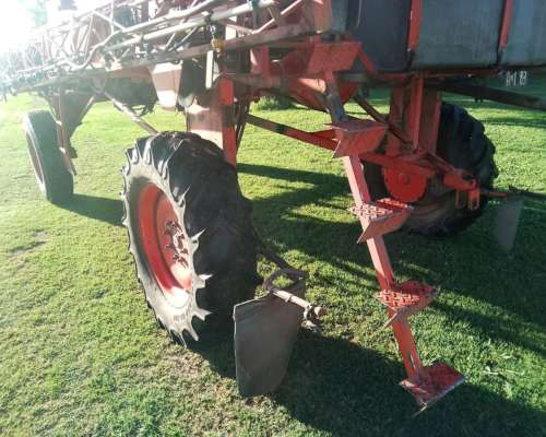 Barbuy de 2000lts, con Alas de 23mts