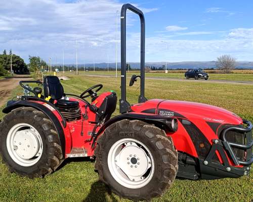Tractor Antonio Carraro SRX 9800 Equipo Nuevo