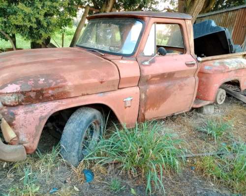 Vendo C10 Chevrolet para Repuestos