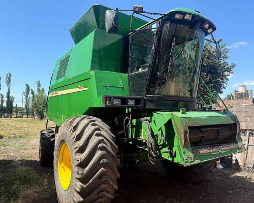 Cosechadoras JD 1550 año 2003