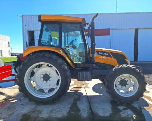 Usado - Valtra A990 - año 2023 - 4wd - Rod. Simple - Cabina