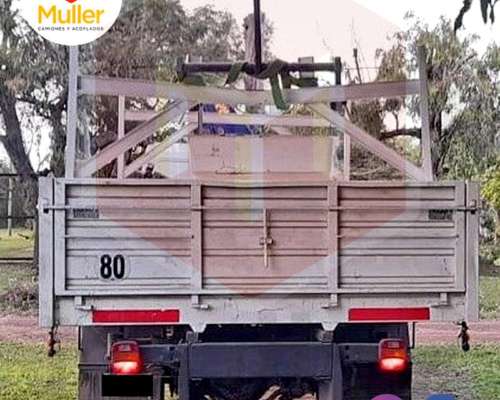 Ford Cargo 1317e Modelo 2010 con Hidro Grúa