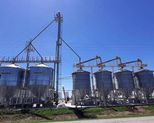 Silos Aéreos para Fertilizantes - Riego y Silos