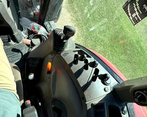 Case 130 Farmall 130hp