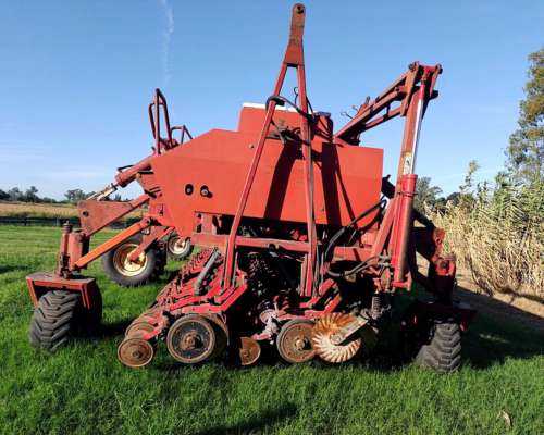 Sembradora Crucianelli 55 a 17,5