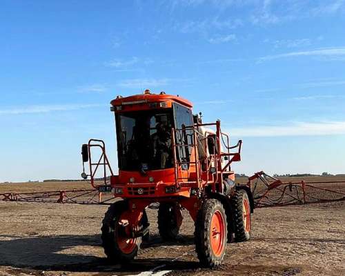 Pulverizadora Jacto 2500 Plus