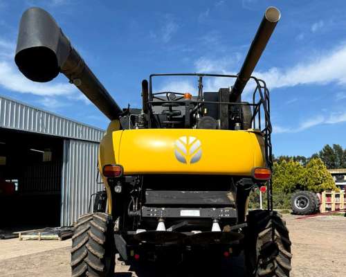 Cosechadora New Holland CR 9060